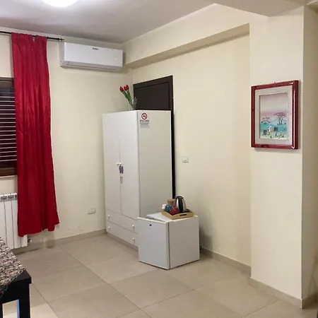 Stanza Sole Konukevi